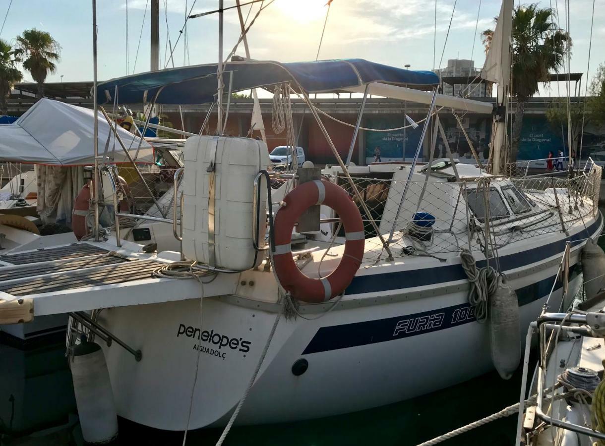 Sleep & Boats Barcelona City Sant Adria de Besos Exterior foto